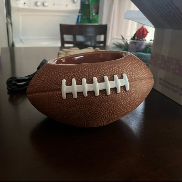 “First Down” Scentsy Warmer - Picture 6 of 7